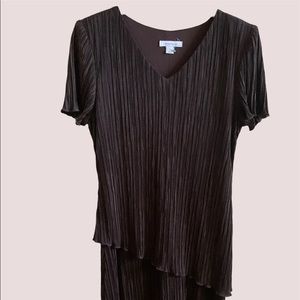 Dress Barn Brown Crinkle scalloped Dress in Size 12